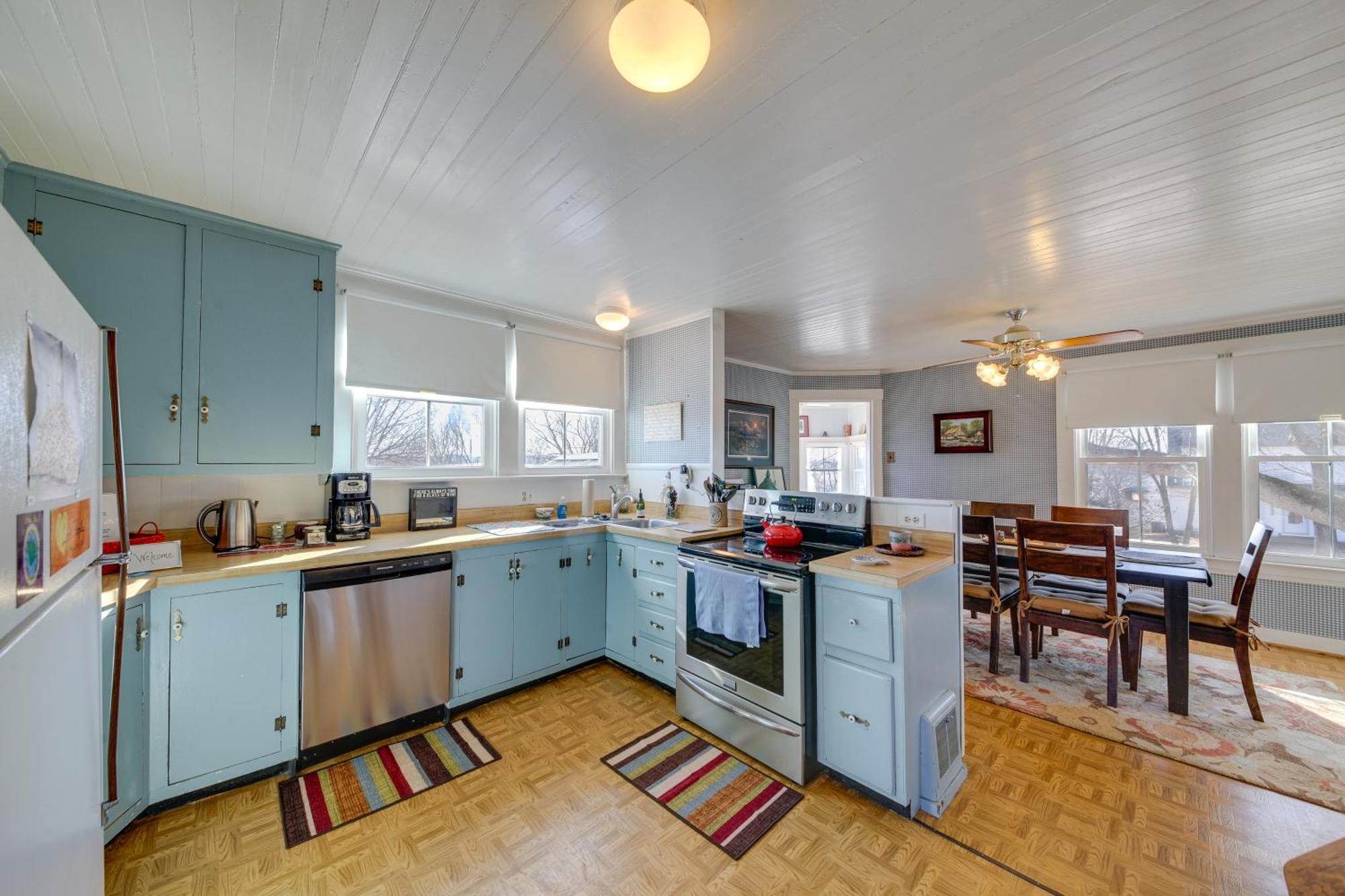 Cozy Augusta Home With Porch Walk To Katy Trail! Exterior photo
