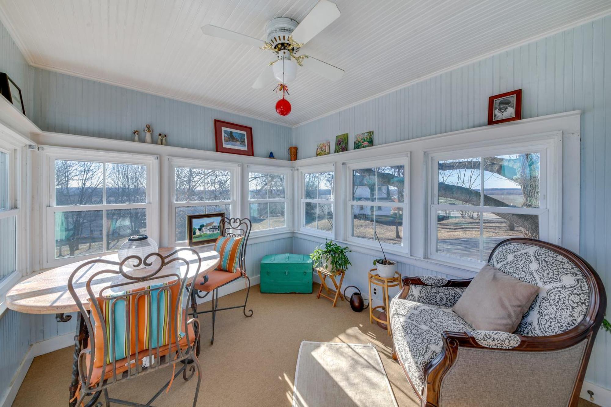 Cozy Augusta Home With Porch Walk To Katy Trail! Exterior photo